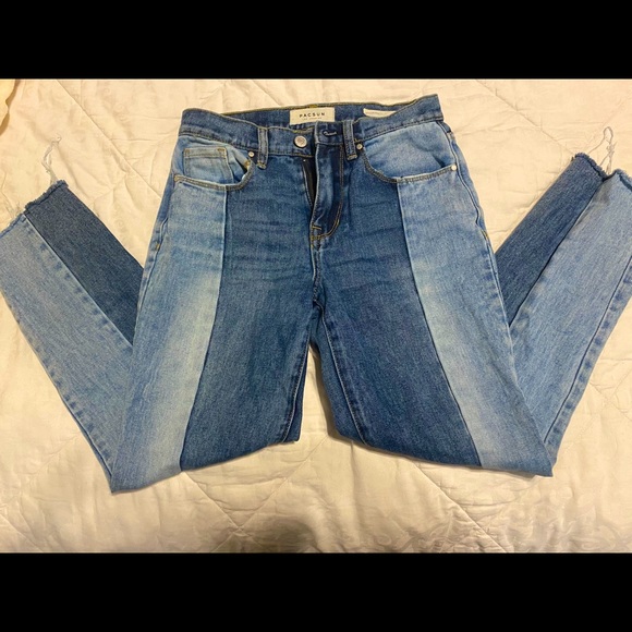 2 shades of blue jeans - Picture 1 of 1